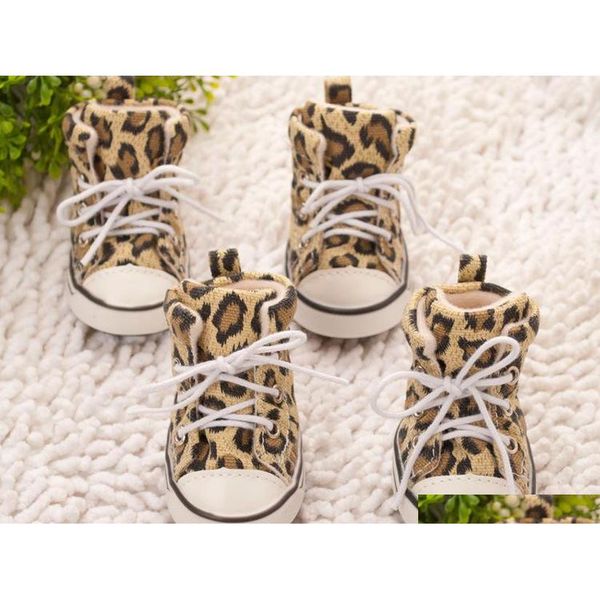 2018 4pcs / lot pet leopard shoes dogs walking shoes sneaker anti-skidding footwear canvas shoes suppliers size1#-8# 0sfk9
2018 4pcs / lot pet leopard shoes dogs walking shoes sneaker anti-skidding footwear canvas shoes suppliers size1#-8# 0sfk9
