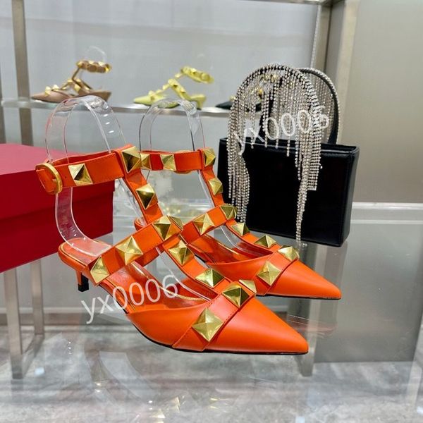 2021 luxury spring 35-42 summer men's shoes air cushion leisure sports are full of science and technolog yh211226, Red;white
2021 luxury spring 35-42 summer men's shoes air cushion leisure sports are full of science and technolog yh211226, Red;white
