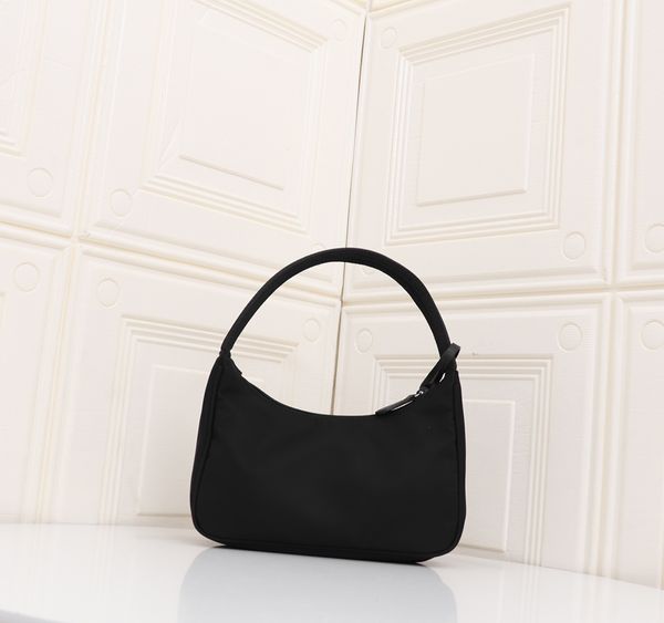 lady handbag bag fashion lady bags underarm nylon famous baguette quality shoulder high gnqwb, Red;black
lady handbag bag fashion lady bags underarm nylon famous baguette quality shoulder high gnqwb, Red;black