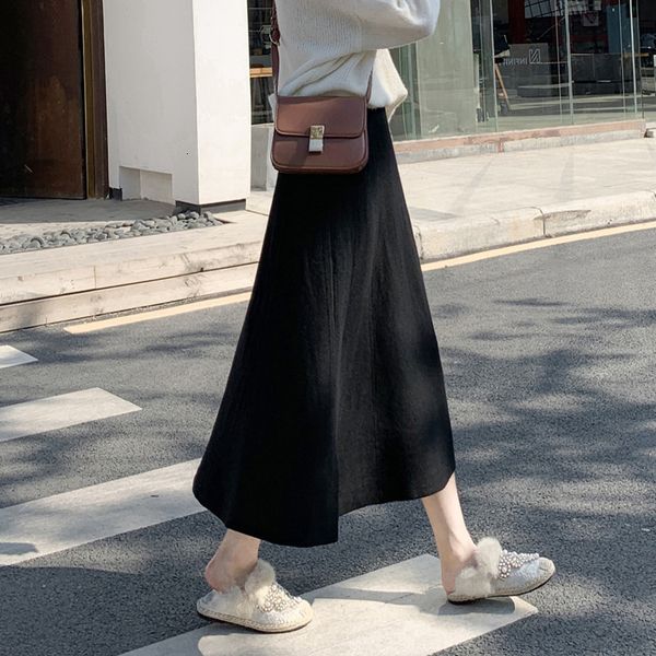 women's knitted skirt in autumn and winter with sweaters versatile medium length high waist a-line wool skirt covering the crotch shows, Black
women's knitted skirt in autumn and winter with sweaters versatile medium length high waist a-line wool skirt covering the crotch shows, Black