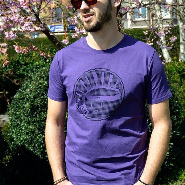 t shirt nipponoiid man linocut on organic limited and numbered series 1 sport hooded sweatshirt hoodie
t shirt nipponoiid man linocut on organic limited and numbered series 1 sport hooded sweatshirt hoodie