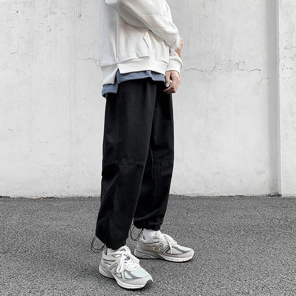 2021 new spring black autumn green fashionable runners sweatpants male sweat pants oluu 
2021 new spring black autumn green fashionable runners sweatpants male sweat pants oluu