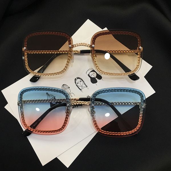 harajuku fashion personality square large frame street savant-garde sunglasses women in internet, White;black
harajuku fashion personality square large frame street savant-garde sunglasses women in internet, White;black