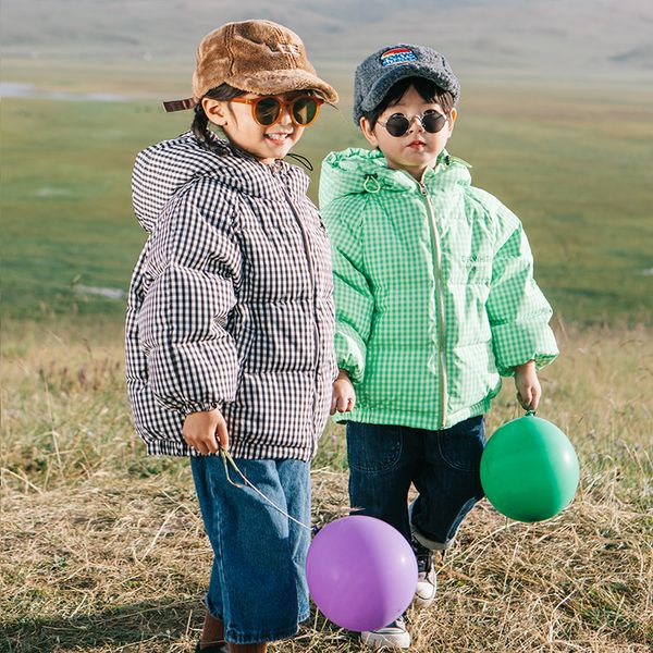 2020 new children's plaid down jacket, boy's foreign style coat, little girl's treasure extra heavy winter wear, Blue;gray
2020 new children's plaid down jacket, boy's foreign style coat, little girl's treasure extra heavy winter wear, Blue;gray