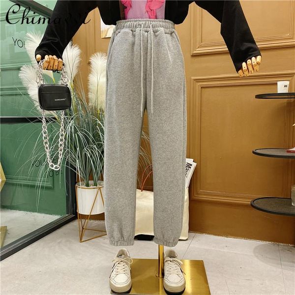 autumn and winter gray sports pants women loose casual 2021 new ins high waist fleece sweatpants, Black;white
autumn and winter gray sports pants women loose casual 2021 new ins high waist fleece sweatpants, Black;white