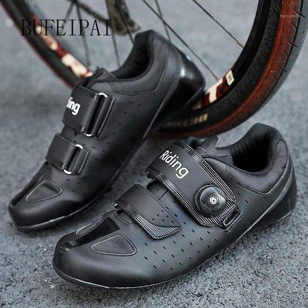 cycling footwear black and white bicycle shoes self-locking ultralight road outdoor waterproof racing sports men 20211
cycling footwear black and white bicycle shoes self-locking ultralight road outdoor waterproof racing sports men 20211