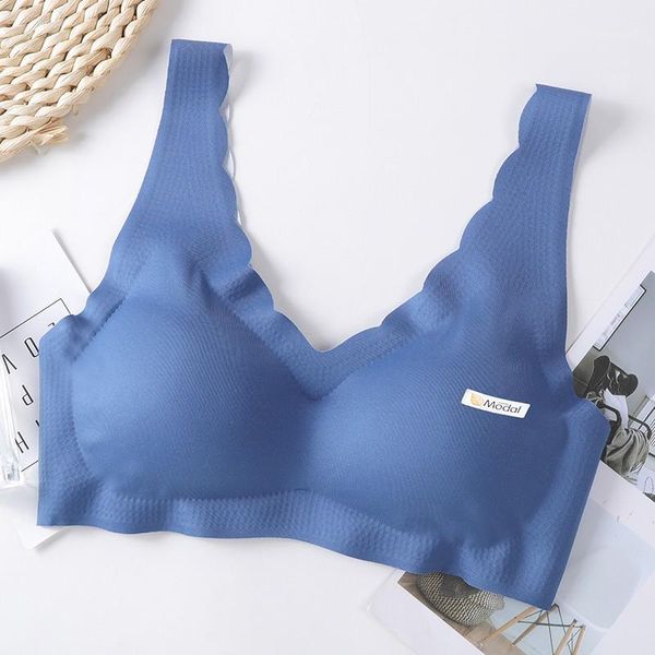 women seamless bra ladies one-piece detachable chest padded bra modal no steel ring gathered close-fitting ladies fitness1, Red;black
women seamless bra ladies one-piece detachable chest padded bra modal no steel ring gathered close-fitting ladies fitness1, Red;black