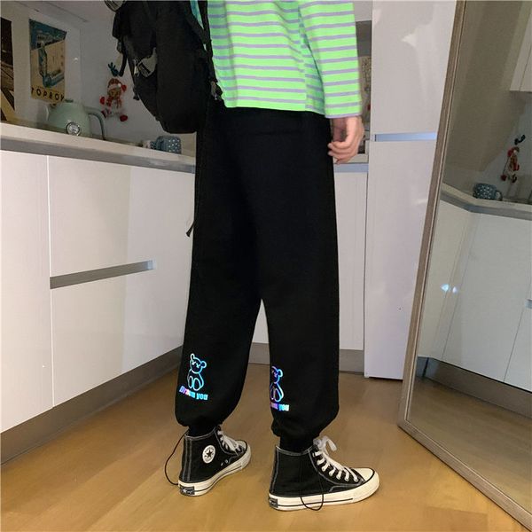 spring 2021 the new stripe sweatpants of men big reflective bear black hip pants 4mfz
spring 2021 the new stripe sweatpants of men big reflective bear black hip pants 4mfz