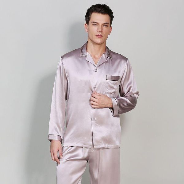 19mm 100% silk pajamas men suit sleepwear blue yellow gift nightwear luxury casual lovers long-sleeved home clothing pijama, Black;brown
19mm 100% silk pajamas men suit sleepwear blue yellow gift nightwear luxury casual lovers long-sleeved home clothing pijama, Black;brown