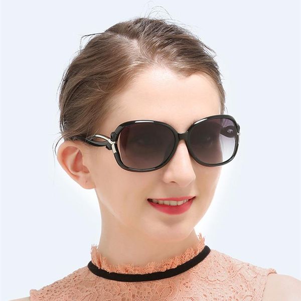 oversize sunglasses women fashion luxury driving sun glasses uv400 vintage brand glasses oculos for gifts outing beach holiday, White;black
oversize sunglasses women fashion luxury driving sun glasses uv400 vintage brand glasses oculos for gifts outing beach holiday, White;black