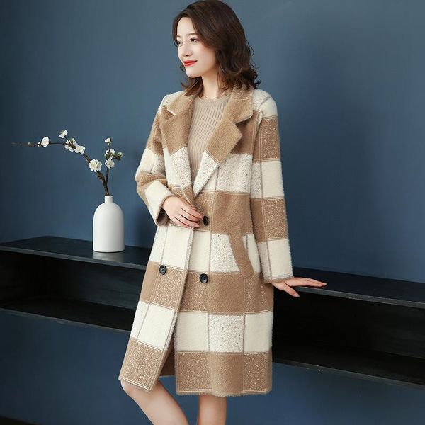 2xl brand coat 2020 autumn winter women coat new classic striped lapel thicken warm loose wild casual long female, Black
2xl brand coat 2020 autumn winter women coat new classic striped lapel thicken warm loose wild casual long female, Black