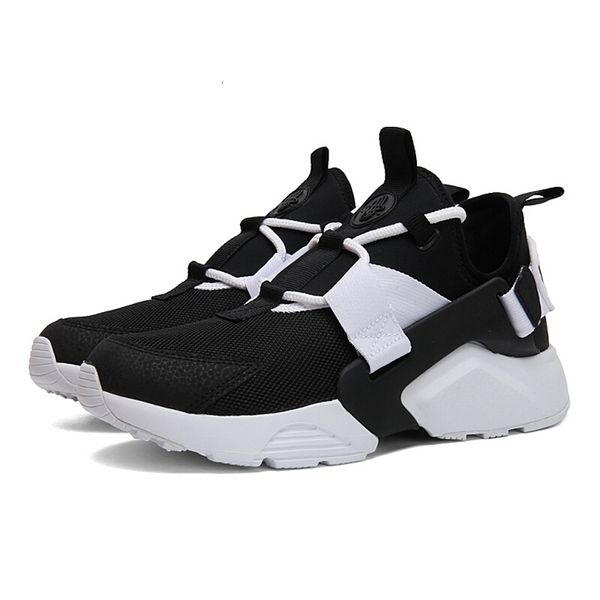 shoes am wallace's new women's sneaker, Black