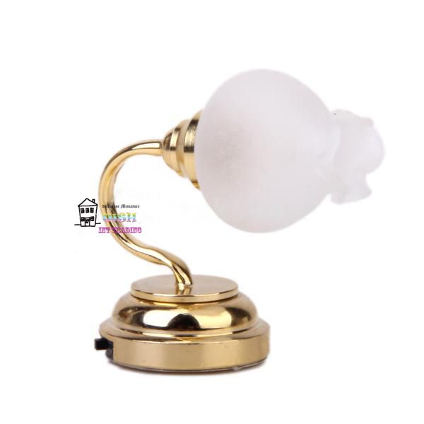 1:12 dollhouse miniature tulip flower type wall lamp led light battery operated 1019
1:12 dollhouse miniature tulip flower type wall lamp led light battery operated 1019