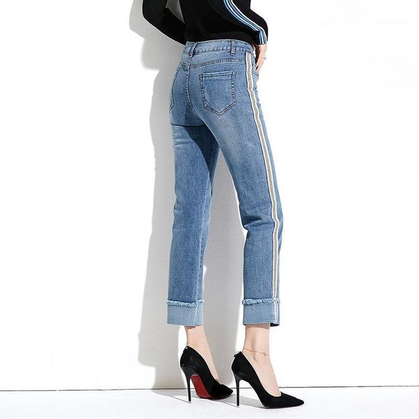 2020 the new brand women's clothing han edition leisure joker tall waist straight leg female child with only blue jeans1
2020 the new brand women's clothing han edition leisure joker tall waist straight leg female child with only blue jeans1