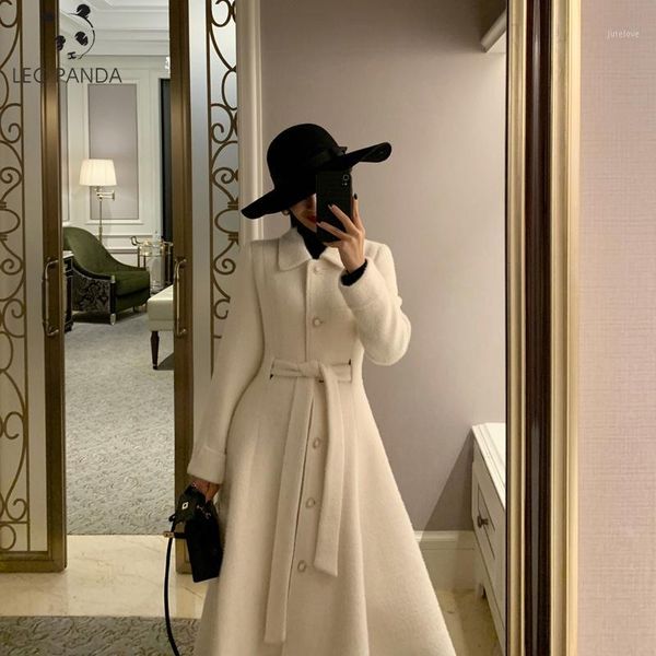 winter korean popular high-end water corrugated woolen overcoat 2020 fashion long bathrobe style 100% wool jacket coat women1, Black
winter korean popular high-end water corrugated woolen overcoat 2020 fashion long bathrobe style 100% wool jacket coat women1, Black