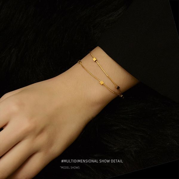 simple ins style small square female jewelry double snake bracelet bracelet chain titanium steel anti allergy jewelry e129 61lbx, Golden;silver
simple ins style small square female jewelry double snake bracelet bracelet chain titanium steel anti allergy jewelry e129 61lbx, Golden;silver