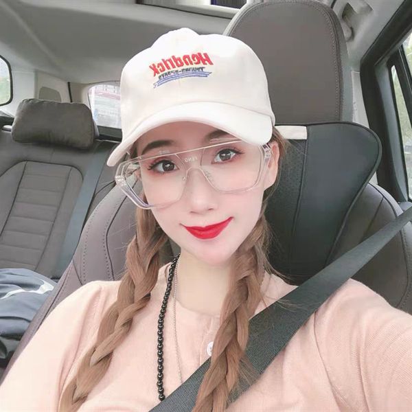 lthe same big frame, ins personality integration, men's show thin, women's round face korean fashion sunglasses cool and windproof, White;black
lthe same big frame, ins personality integration, men's show thin, women's round face korean fashion sunglasses cool and windproof, White;black