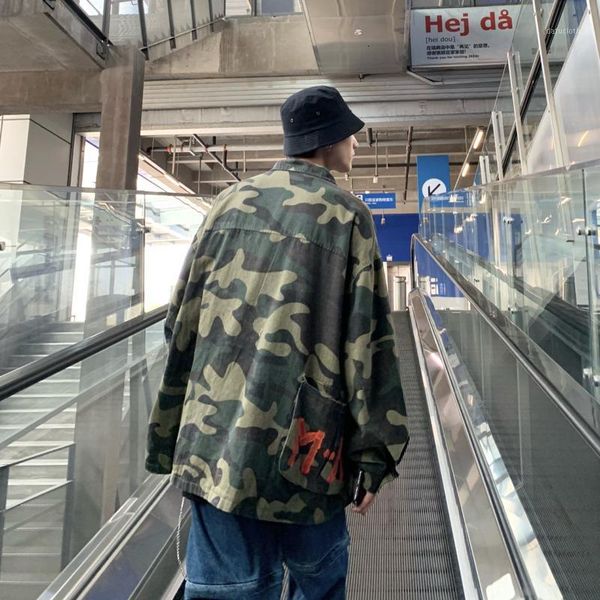 2019 autumn new korean version of the couple printed camouflage patch loose casual men's large size jacket1, Black;brown
2019 autumn new korean version of the couple printed camouflage patch loose casual men's large size jacket1, Black;brown