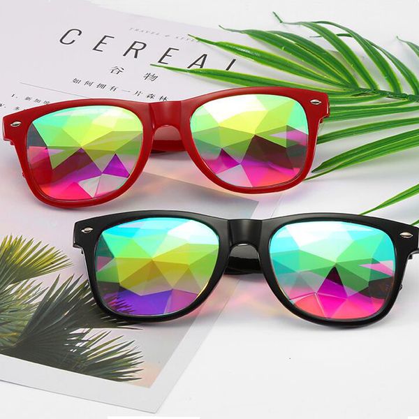 2021 new square kaleidoscope prom mosaic sunglass fashion inx personality sunglasses men and women color shade eyewear p56s, White;black
2021 new square kaleidoscope prom mosaic sunglass fashion inx personality sunglasses men and women color shade eyewear p56s, White;black