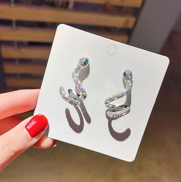 women's 925 silver needle earrings small snake micro-inlaid zircon super flash fashion u-shaped ear bone clip earrings, Golden;silver
women's 925 silver needle earrings small snake micro-inlaid zircon super flash fashion u-shaped ear bone clip earrings, Golden;silver