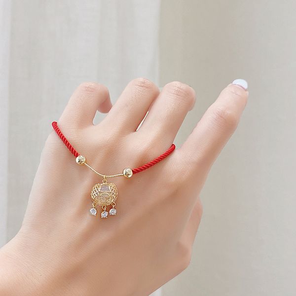 2021 new benmingnian long life lock personalized woven red rope blessing bag lovers net red bracelet women's hand jewelry, Silver
2021 new benmingnian long life lock personalized woven red rope blessing bag lovers net red bracelet women's hand jewelry, Silver