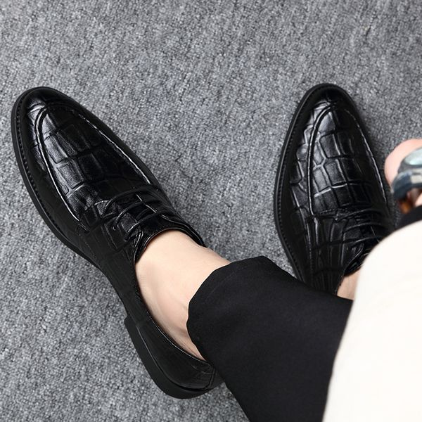 414243 yards spring mens shoes leather shoes foreign trade plus size mens business shoes, Black
414243 yards spring mens shoes leather shoes foreign trade plus size mens business shoes, Black