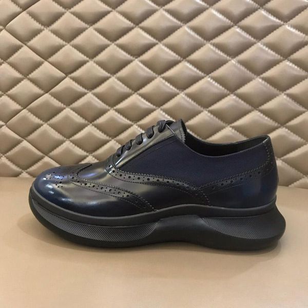 fashion formal dress shoes for gentle men genuine leather casual shoes with splicing lacquer leather and carving flowers, Black
fashion formal dress shoes for gentle men genuine leather casual shoes with splicing lacquer leather and carving flowers, Black