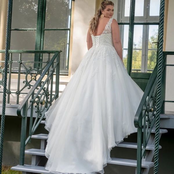 2021 new size spring elegant gowns dressed novia wedding gown soiree robe bride to be v-neck-loop-up pvui, Blue;red
2021 new size spring elegant gowns dressed novia wedding gown soiree robe bride to be v-neck-loop-up pvui, Blue;red