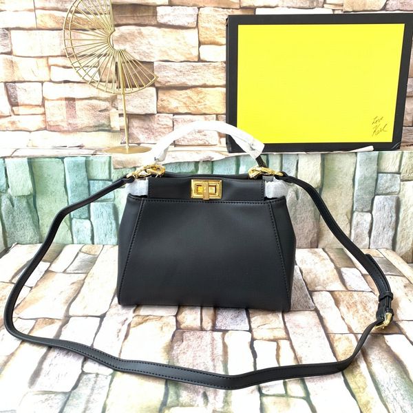 designer branded f family all napa handbag peekaboofen women's single shoulder diagonal straddle leather hand bag
designer branded f family all napa handbag peekaboofen women's single shoulder diagonal straddle leather hand bag