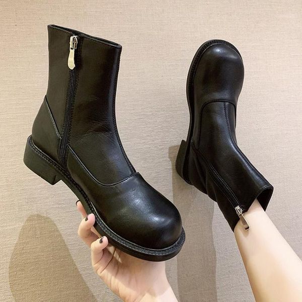 ladies leather boots women's black flat side zipper ankle boots fashionable and comfortable all-match low1
ladies leather boots women's black flat side zipper ankle boots fashionable and comfortable all-match low1