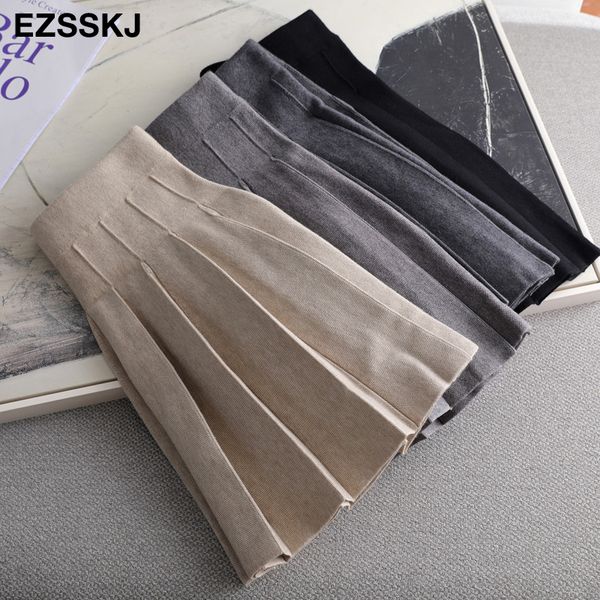 autumn winter a-line thick short sweater skirt women good quality cute pleated mini skirt female elegant knit skirt 201111, Black
autumn winter a-line thick short sweater skirt women good quality cute pleated mini skirt female elegant knit skirt 201111, Black