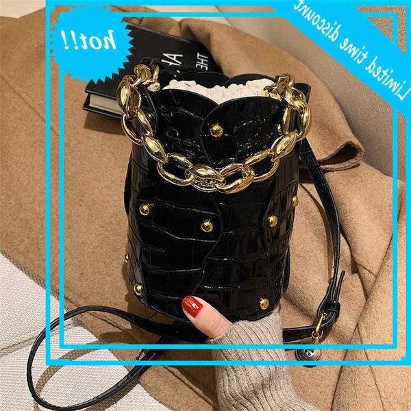 luxury nozzle designer emmer tas crossbody for finger bag handbag pu leather tasks women 2021
luxury nozzle designer emmer tas crossbody for finger bag handbag pu leather tasks women 2021