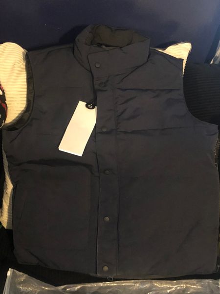 wholesale canada north famous down vests fashion coat pocket decoration mens designer winter coats personality mens winter coat, Black
wholesale canada north famous down vests fashion coat pocket decoration mens designer winter coats personality mens winter coat, Black