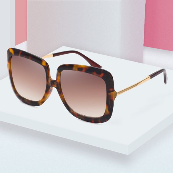 sunglasses women's fashion in 2020, White;black
sunglasses women's fashion in 2020, White;black