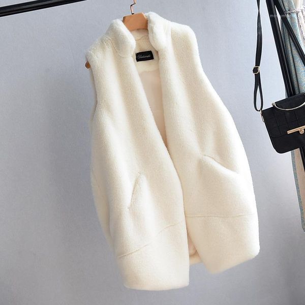 women's vests 2021 winter fur waistcoat for women sleeveless vest coat with pockets stand collar long faux outerwear1, Black;white
women's vests 2021 winter fur waistcoat for women sleeveless vest coat with pockets stand collar long faux outerwear1, Black;white