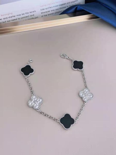 new year luxury fashion gift titanium steel bracelet black agate five flowers white gold flower full diamond bracelet ladies love charm, Golden;silver
new year luxury fashion gift titanium steel bracelet black agate five flowers white gold flower full diamond bracelet ladies love charm, Golden;silver