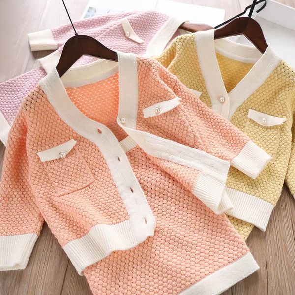spring 2021 girls sets sweater and skirts, White 
spring 2021 girls sets sweater and skirts, White