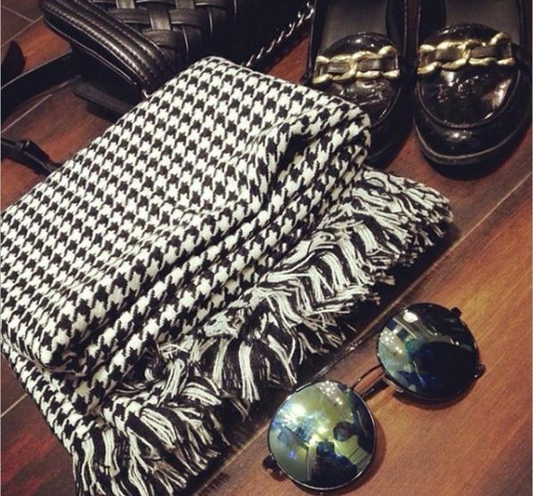 scarves 2021 british style retro plaid scarf. keep warm and thick shawl in winter., Blue;gray
scarves 2021 british style retro plaid scarf. keep warm and thick shawl in winter., Blue;gray