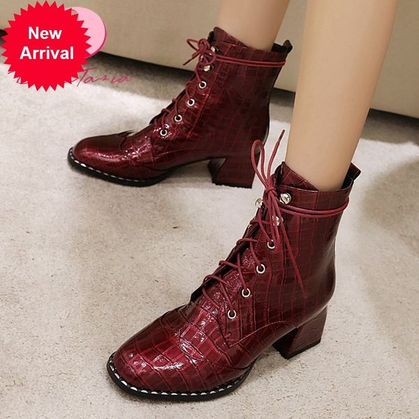 2021 the new size large 33-43 new female genuine leather thick heels high ankle women's boots shoes r9bp, Black
2021 the new size large 33-43 new female genuine leather thick heels high ankle women's boots shoes r9bp, Black
