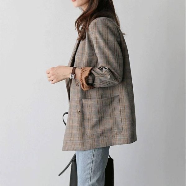women's suits & blazers spring autumn blazer mujer with pocket office lady casual style women wear single button coat, White;black
women's suits & blazers spring autumn blazer mujer with pocket office lady casual style women wear single button coat, White;black