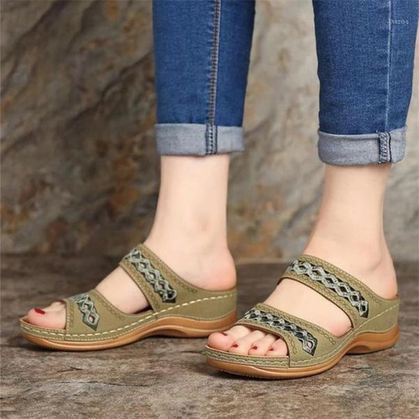 slippers size 35-44 shoes woman summer comfortable women's wedges sandals platform casual non-slip slide roman beach soft female slippe, Black
slippers size 35-44 shoes woman summer comfortable women's wedges sandals platform casual non-slip slide roman beach soft female slippe, Black