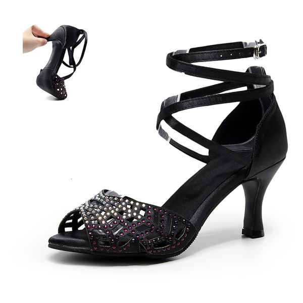 2021 new qianjiaowu latin ballroom dance women rhinestone salsa dancing shoes for wedding girls soft sole practice dance-shoes lqin, Black
2021 new qianjiaowu latin ballroom dance women rhinestone salsa dancing shoes for wedding girls soft sole practice dance-shoes lqin, Black