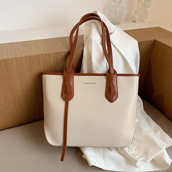 new large capacity women 2020 autumn and winter texture tidal bag miscellaneous fashion single shoulder bag 100 lap soft tote
new large capacity women 2020 autumn and winter texture tidal bag miscellaneous fashion single shoulder bag 100 lap soft tote