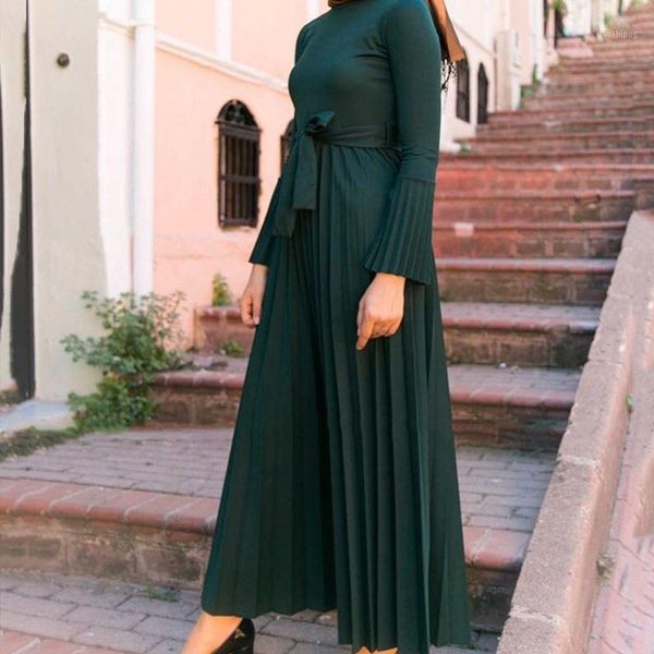 muslim women pleated flare sleeve maxi dress solid ruffles belted waist kaftan1, Red
muslim women pleated flare sleeve maxi dress solid ruffles belted waist kaftan1, Red