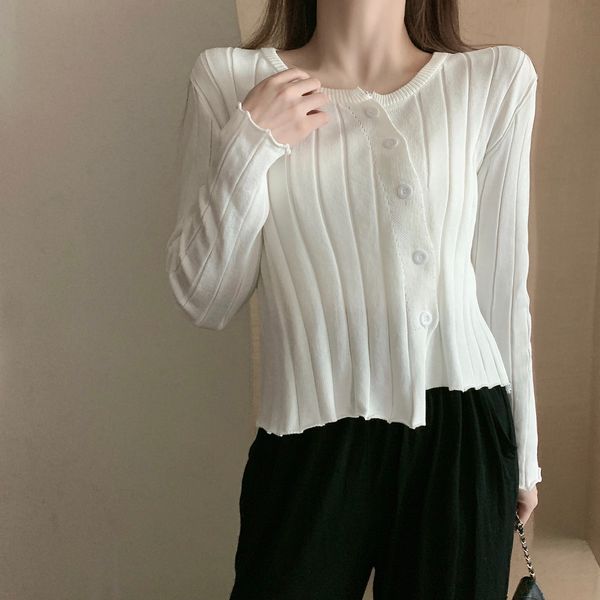 2020 autumn new korean irregular short knitwear versatile thin long sleeve cardigan jacket women's wear
2020 autumn new korean irregular short knitwear versatile thin long sleeve cardigan jacket women's wear