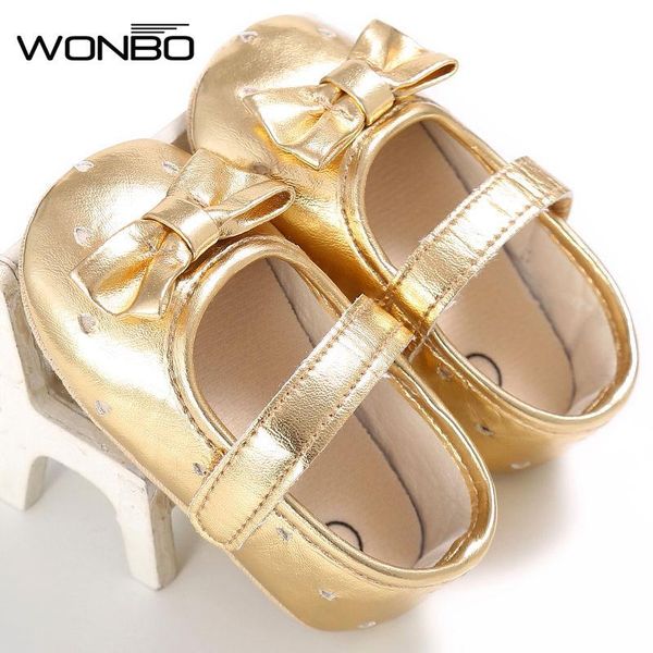 first walkers pu leather born baby girls princess big bow prewalkers soft bottom shoes crib babe ballet dress 
first walkers pu leather born baby girls princess big bow prewalkers soft bottom shoes crib babe ballet dress