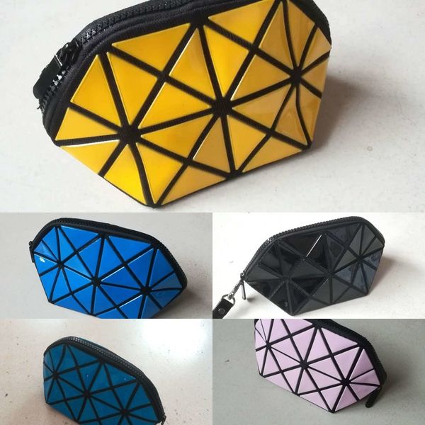 tvdlc mobile portable rhombus cosmetic women's geometric folding cosmetic outdoor travel wash new phone phone mobile bag wash bag handb
tvdlc mobile portable rhombus cosmetic women's geometric folding cosmetic outdoor travel wash new phone phone mobile bag wash bag handb