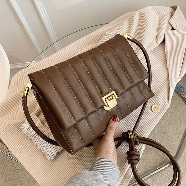 2021 new fashion women's bag all-match pu leather crossbody square small pack single shoulder casual phone packet e034
2021 new fashion women's bag all-match pu leather crossbody square small pack single shoulder casual phone packet e034