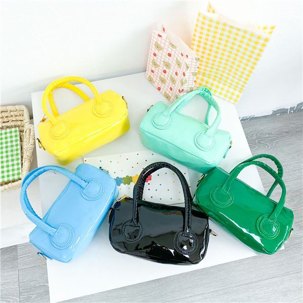kids summer shoulder bags for girls patent leather messenger bag children mini burrel-shaped purses and handbags girl's fashion, Red;black
kids summer shoulder bags for girls patent leather messenger bag children mini burrel-shaped purses and handbags girl's fashion, Red;black