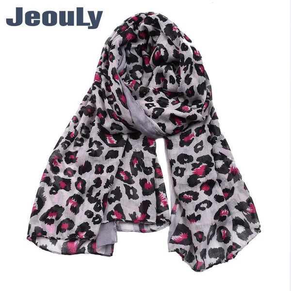 scarves european and american leopard print women's bali yarn 18 shuttle christmas wholesale spot, Blue;gray
scarves european and american leopard print women's bali yarn 18 shuttle christmas wholesale spot, Blue;gray